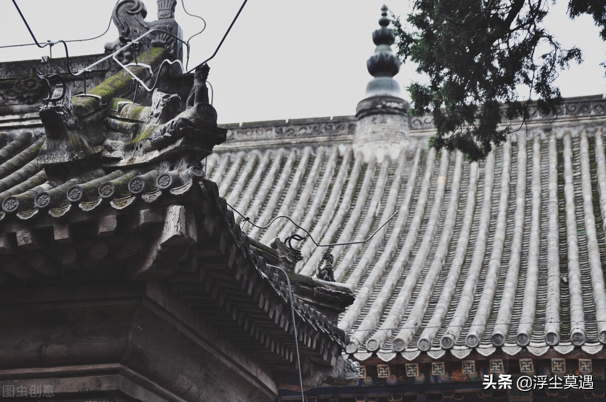 [服装店] 遇见西域 | 乌市二道桥土特产街服饰城(公交站)