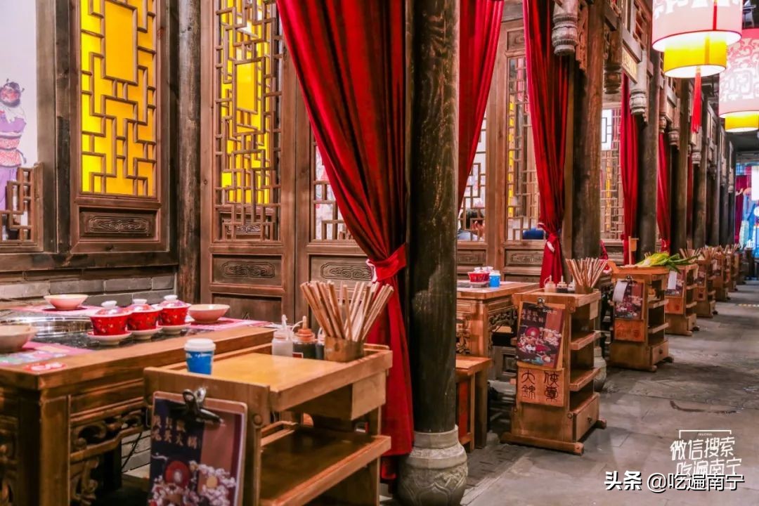 南宁这家武侠风火锅，专吃地道的川味牛油锅