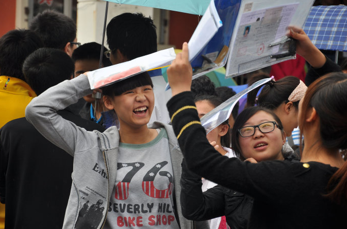 为什么一到高考就下雨？背后的原因找到了，原来是和考生有关