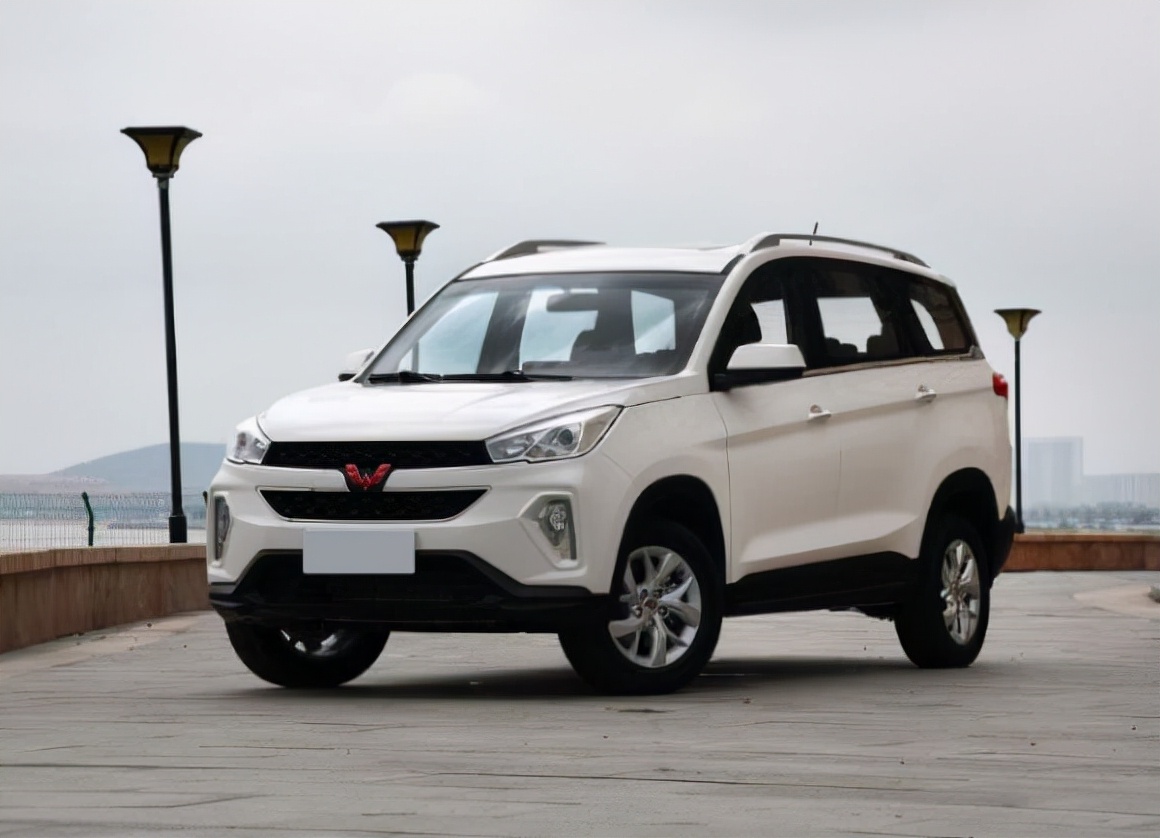 十款保值率最高的中型suv排行榜,汉兰达超89%,瑞虎8未上榜?