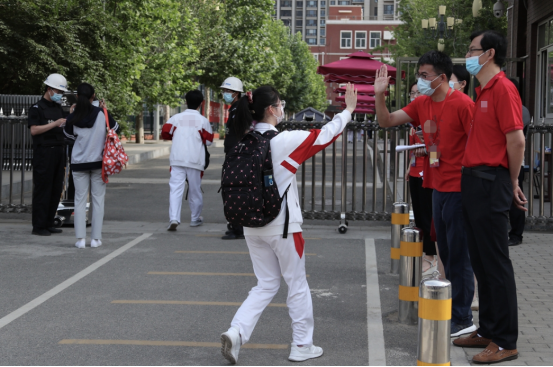 高考试卷为何不给考生，考试结束后如何处理？看完就明白了