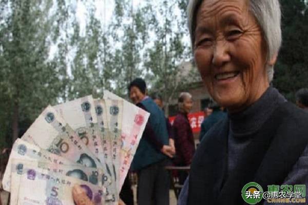 参与新农保有哪些好处？参保流程复杂吗？新农保政策解读
