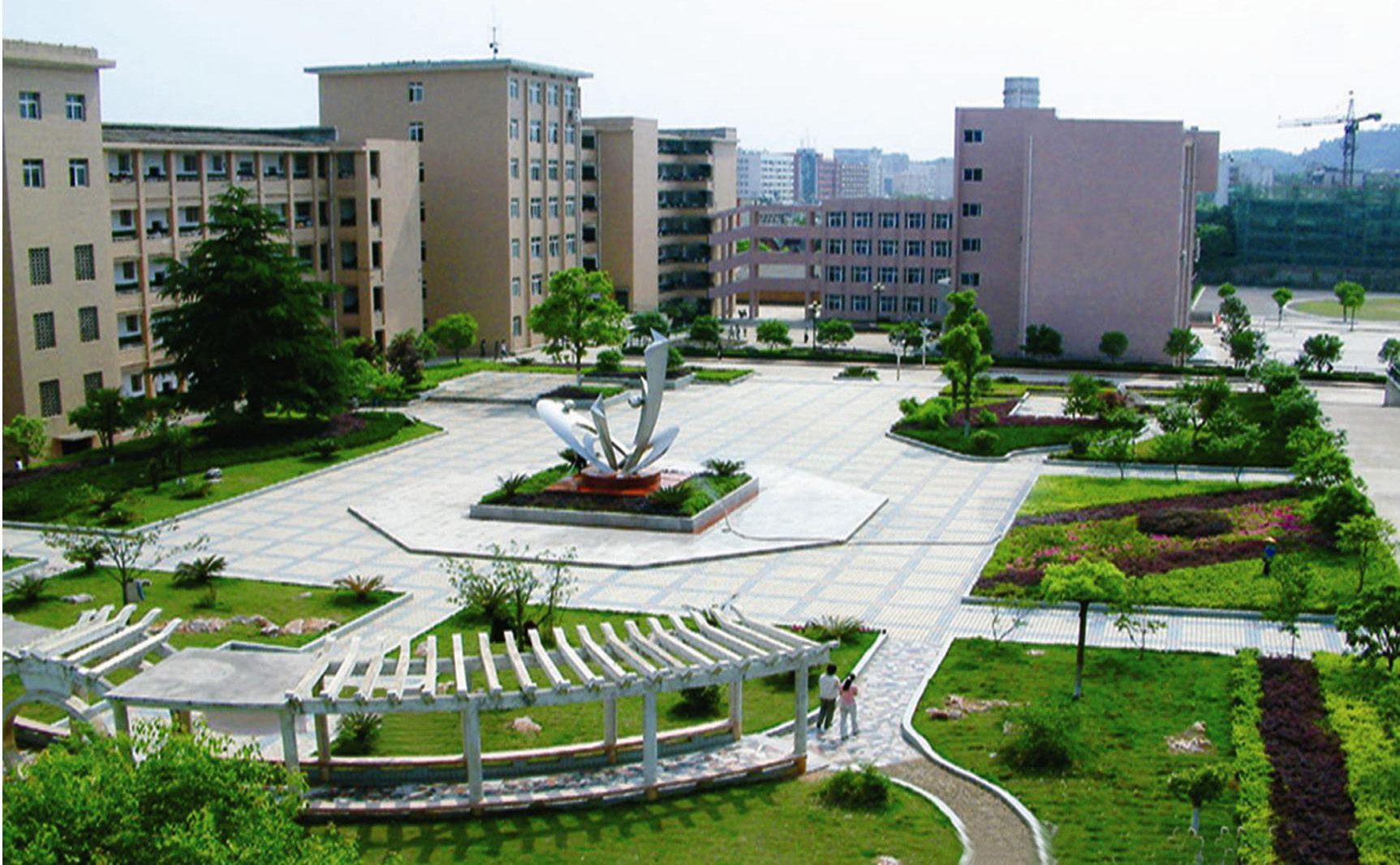 湖南娄底六所好高中，2020高考喜报传出，娄底三中荣膺市理科状元