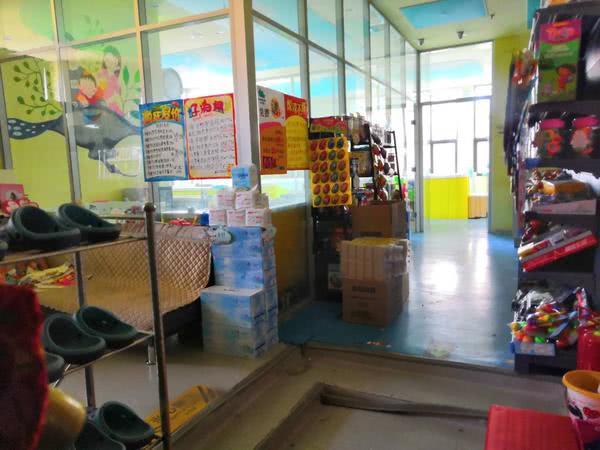 知名连锁公司郑州2家店关门，老板失联！总部：早已解除加盟合同