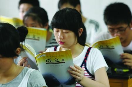 我国“最牛高考状元”，749分差1分满分，16年过去了，现在过怎样