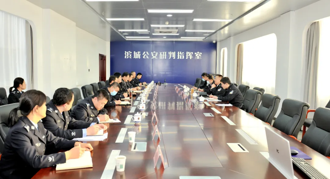 ������ͬ־�����ǹ����־ֵ��� ����ο�ʻ���һ���񾯸���