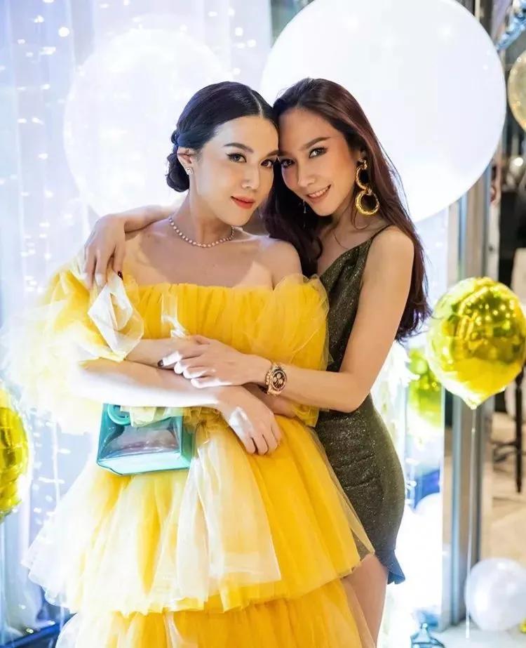 aump在泰国的地位(泰娱天花板——拽姐aump)