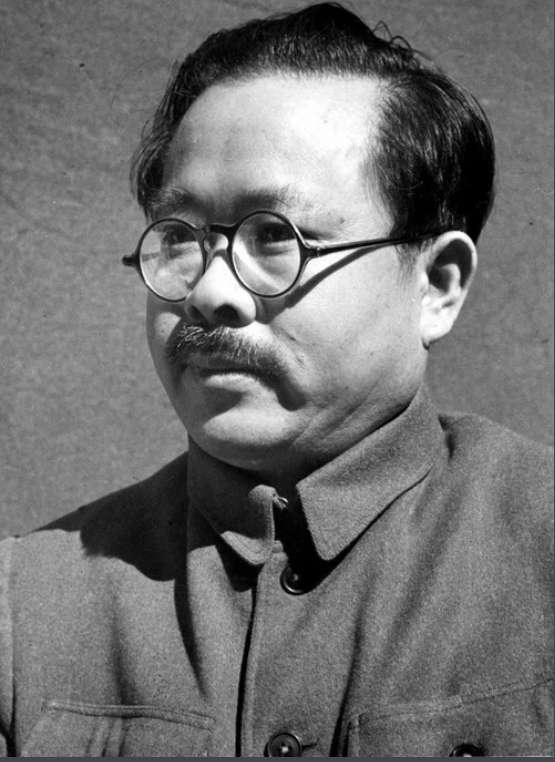 1950年罗明到北京参加会议，偶遇老友杨尚昆，可惜对方未认出他来