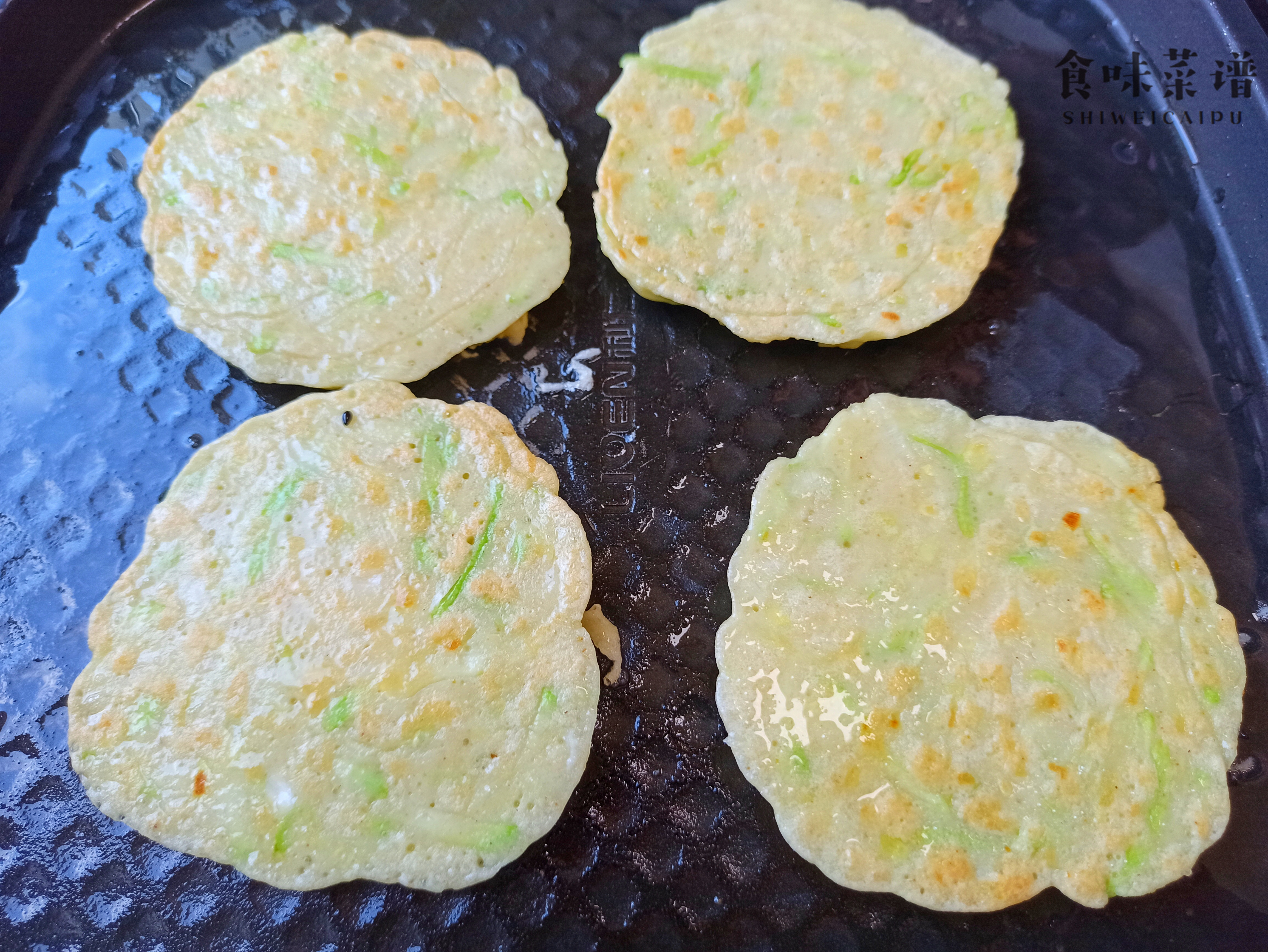 北京人爱吃的糊塌子做法，5分钟出锅，好吃营养又省事，一学就会