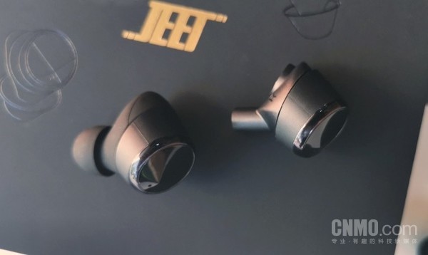 JEET AIR PLUS真无线蓝牙耳机：精选身边好声音