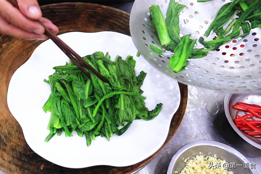 油麦菜怎么做好吃,油麦菜怎么做好吃又简单