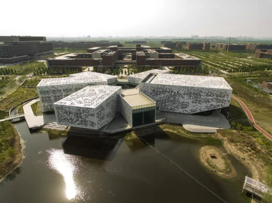 坐拥15位两院院士，2个学科进入全球前1‰！这所百年名校实力顶尖！