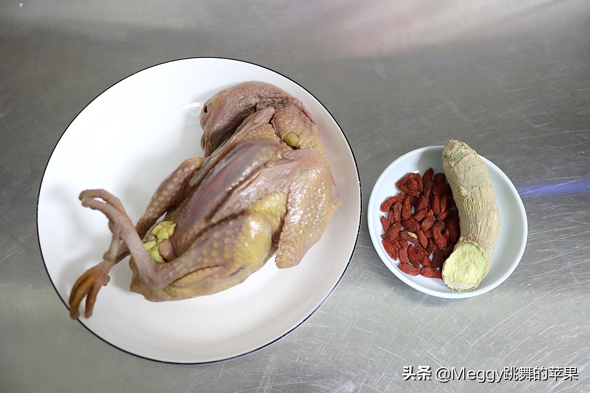 清燉鴿子湯,清燉鴿子湯的家常做法