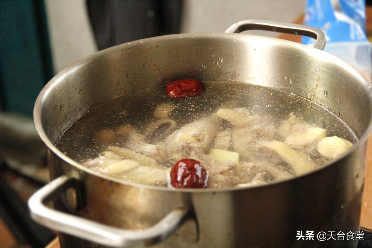 据说它与燕窝鱼翅齐名，是