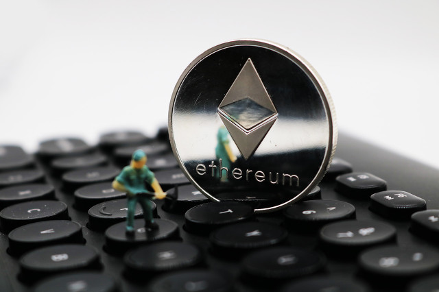 ETH再破新高，Defi发力，行情共振效应开始显露