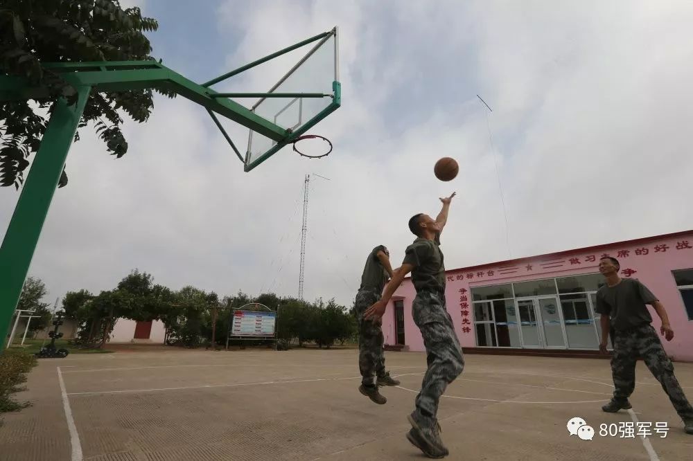 一个导航台长的军旅人生
