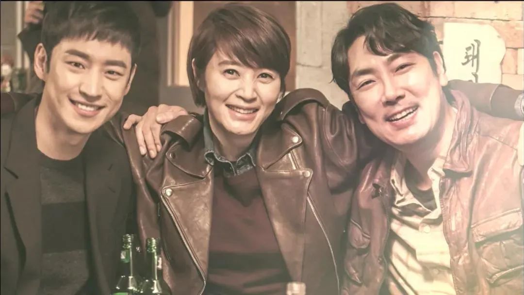 近十年豆瓣最火的10部韩剧，《继承者们》垫底，《星你》仅第3