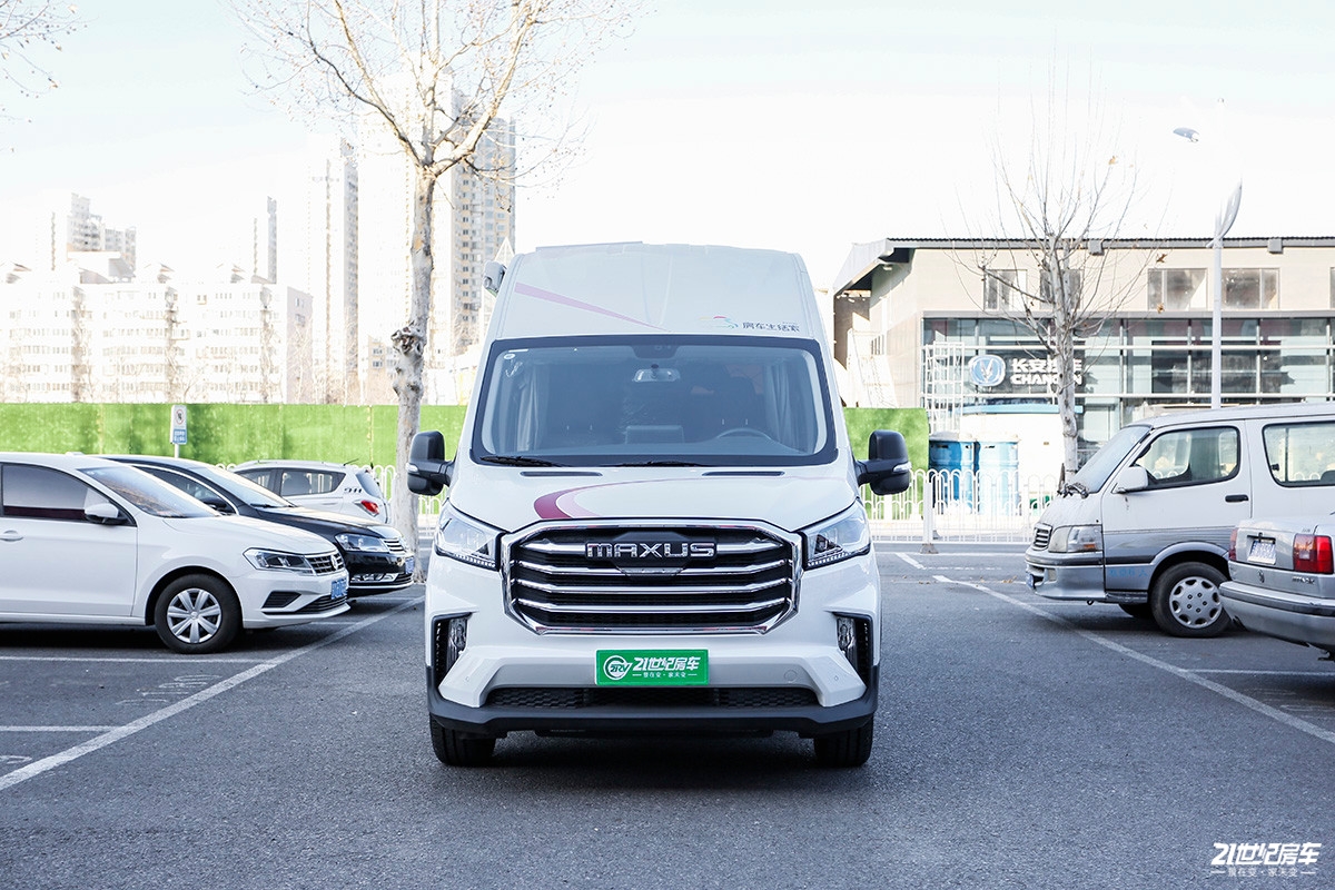 以乘用车的水准造房车，上汽大通这款旅行家V90确实不一样