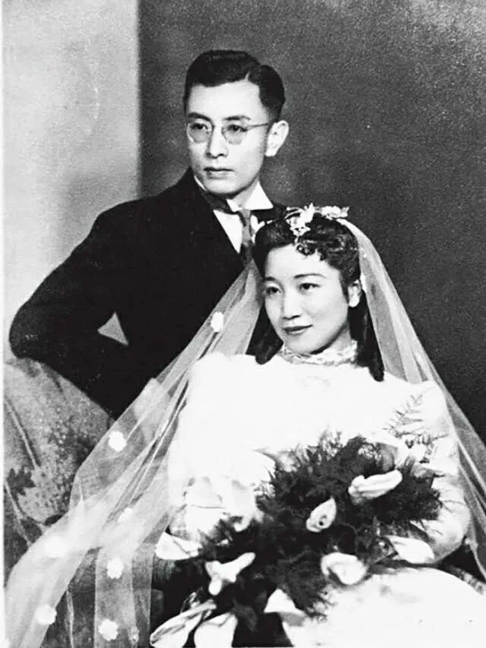 交际花(交际花VS书呆子，冰心与吴文藻：阴差阳错，共许一生)