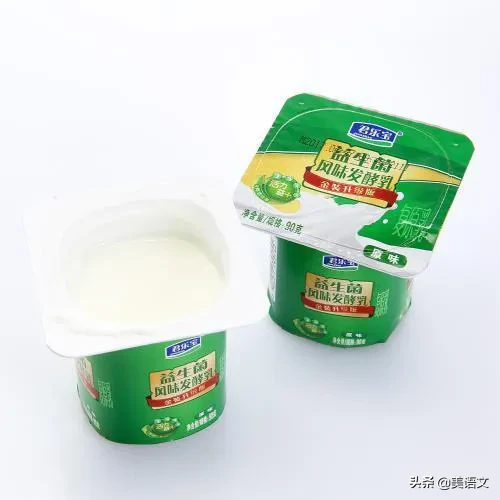 我的朋友作文500字(抓住人物特点),小学优秀满分范文带标题-小学作文-电子课本网 我的朋友作文500字(抓住人物特点),小学优秀满分范文带标题-小学作文