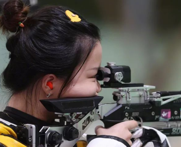 孙颖莎母校太牛了，培养出4位世界冠军，选好教育“赛道”很重要