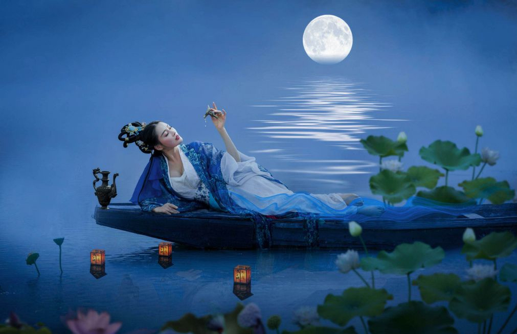 天上人间凝望处，祥云荟萃帝阍开/靳鸿儒辛丑年中秋新韵诗集锦