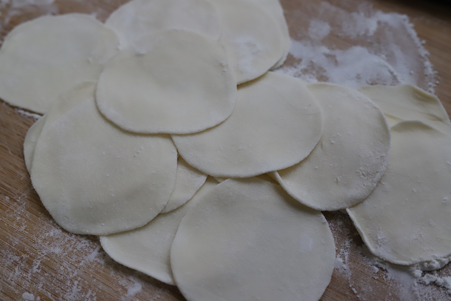 全家人都爱吃的生煎饺子家庭生煎饺子