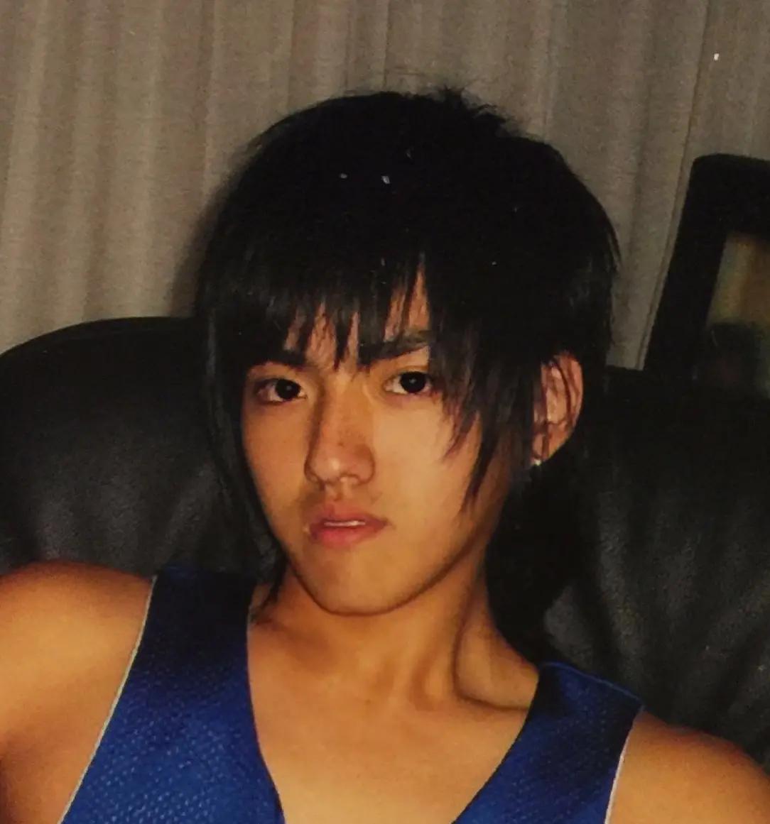 “顶流”吴亦凡：成名背后消失的“爸爸”