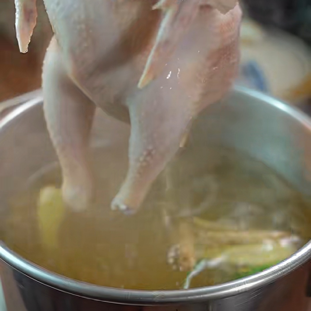 脆皮手撕鸡怎样做皮脆肉嫩，大厨教你5个知识点，保留营养不流失