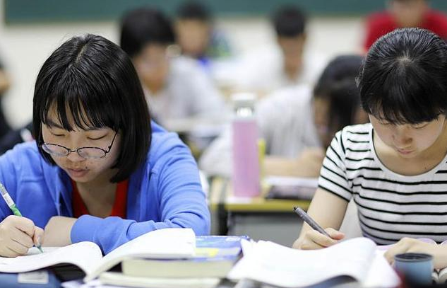 高考和“模拟考”能差多少分？考生和家长要知道，有助于志愿填报