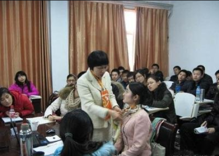 小几万的公务员“培训班”，真的有用吗？听过来人怎么说