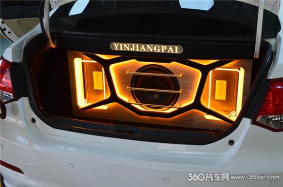 这样的4.1声道系统有颜又有声 长城腾翼音响升级也玩竞赛级