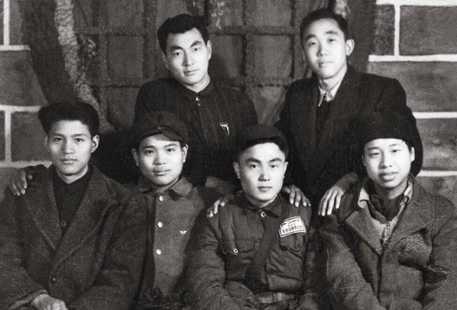 朱镕基的中学成绩单曝光：学籍档案保存69年，沉默的天才少年