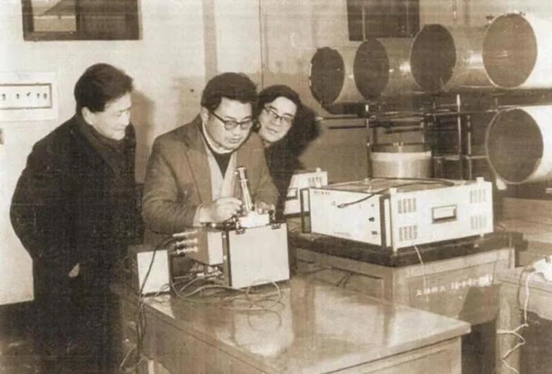 一位纯粹的科学家——追忆上海大学名誉校长、终身教授黄宏嘉院士