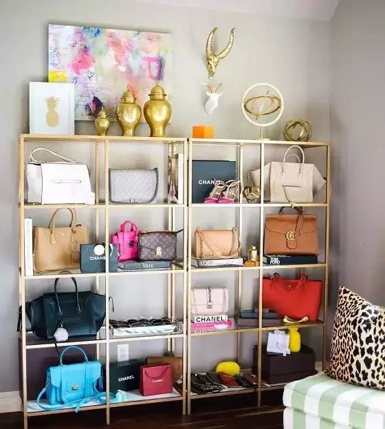 上万元的包包可别糟蹋了，这样保养，再背10年都不会烂！