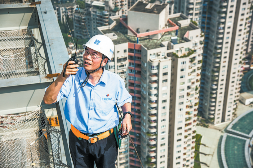 冲上热搜、登上央视、攻克世界性难题，南京工业大学实力如何？就6个词！