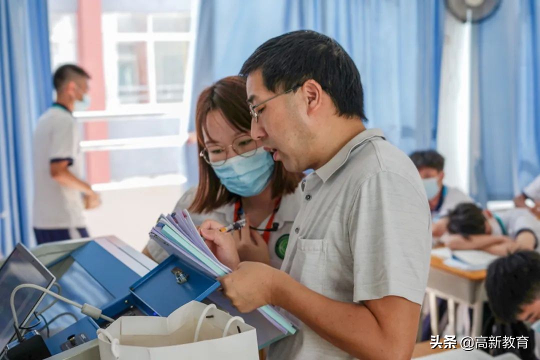 以评促教 | 广州高新医药与食品技工学校迎来省级重点职校专家评估