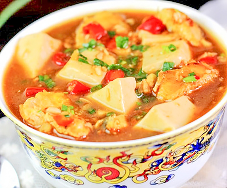 鱈魚燉豆腐的做法,鱈魚燉豆腐的做法視頻
