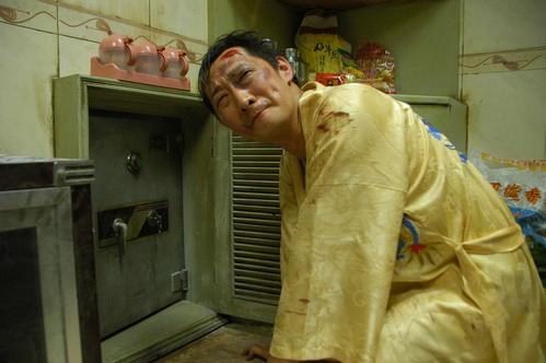 宁浩黄渤徐峥的早期喜剧功底在这部电影淋漓尽致,太爽了