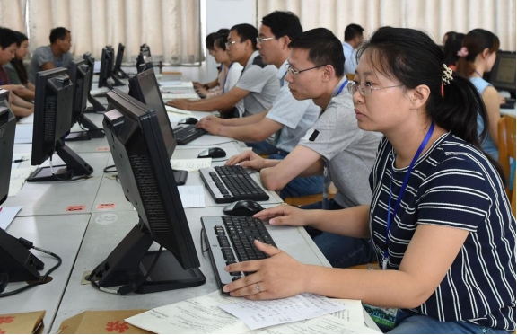 高考成绩公布后，为何试卷和答题卡不发给考生？这次终于知道了