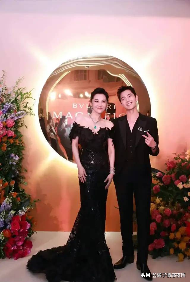 52岁"小公主"许晴:怼郑爽,和小鲜肉传绯闻,她的高情商你不懂