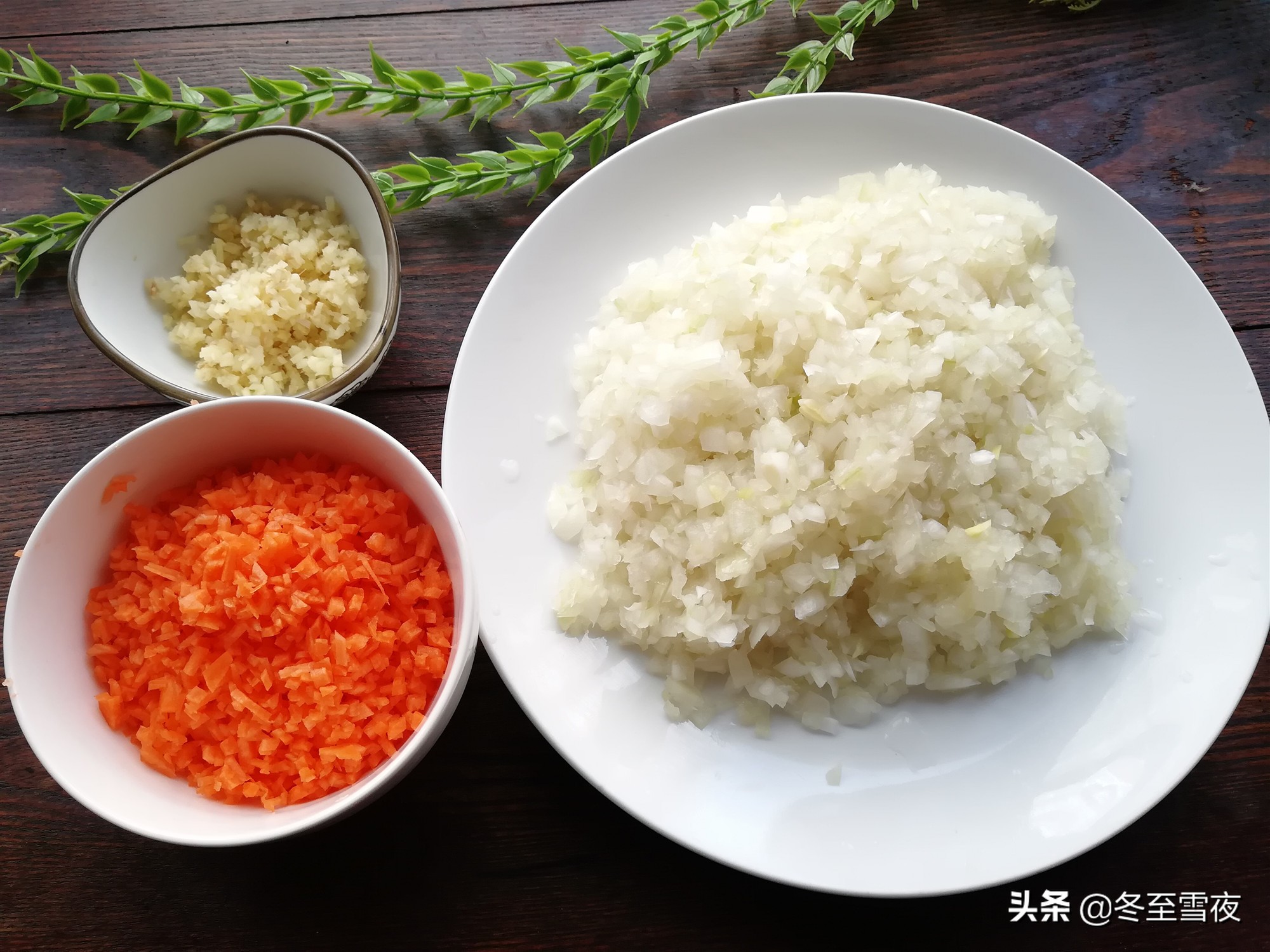 吃饺子，这个肉馅的饺子最香了，香嫩可口，就是有点贵
