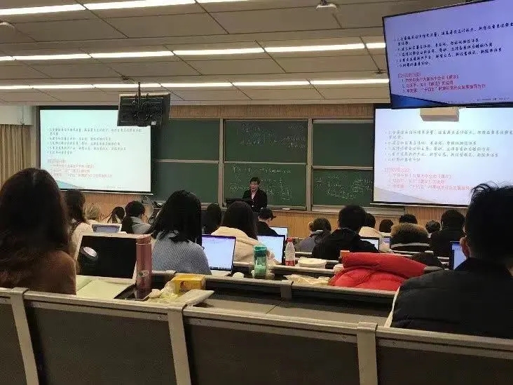 大学在学什么？上海高校推荐硬核课程。家长：孩子交给你们放心了