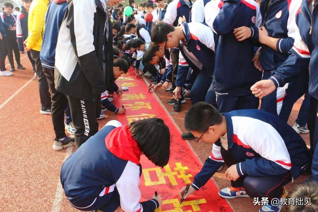 2020年985高校“湖北”录取分数是多少？最低579分录取