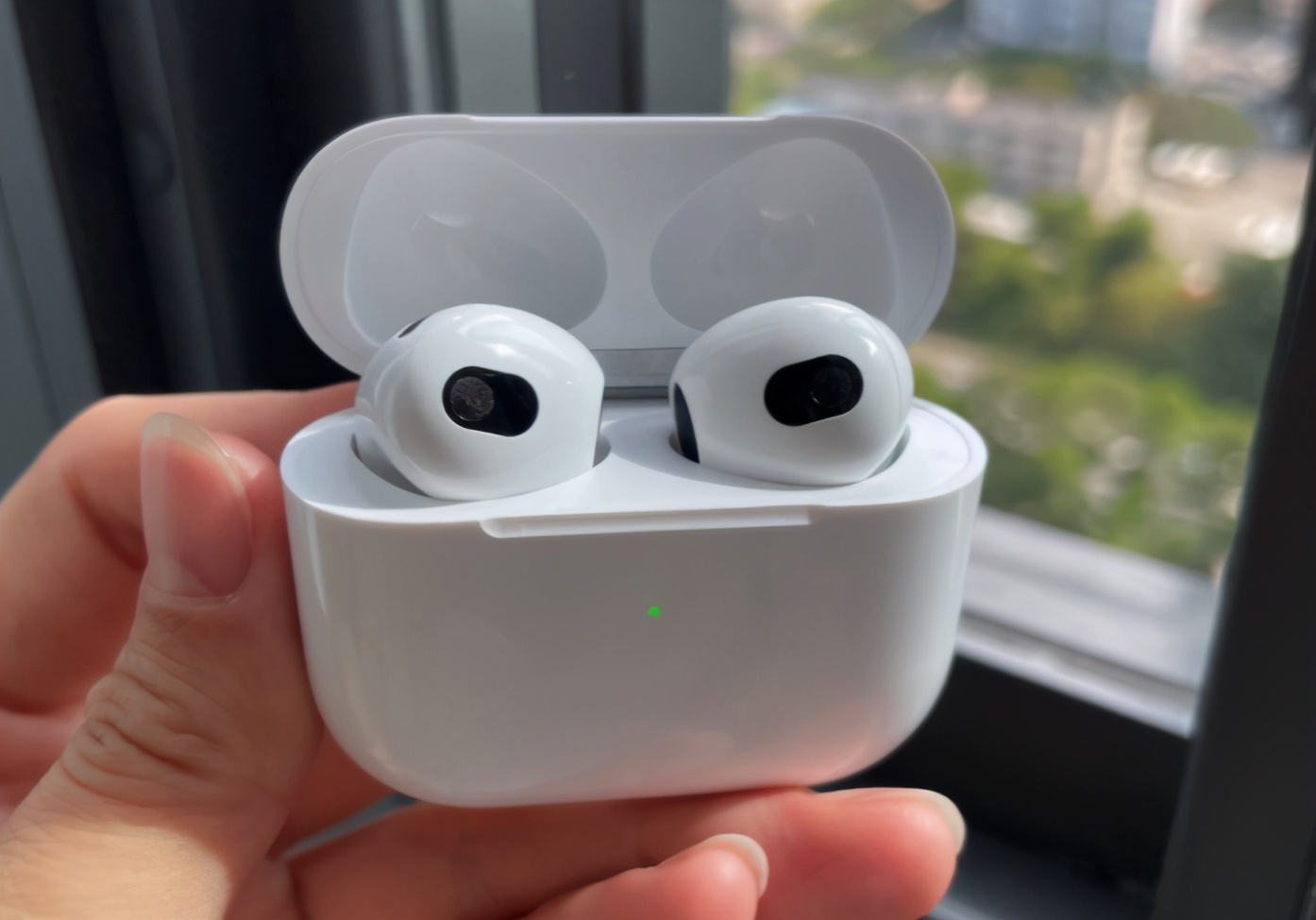 airpods3什么时候出（AirPods3外形曝光）