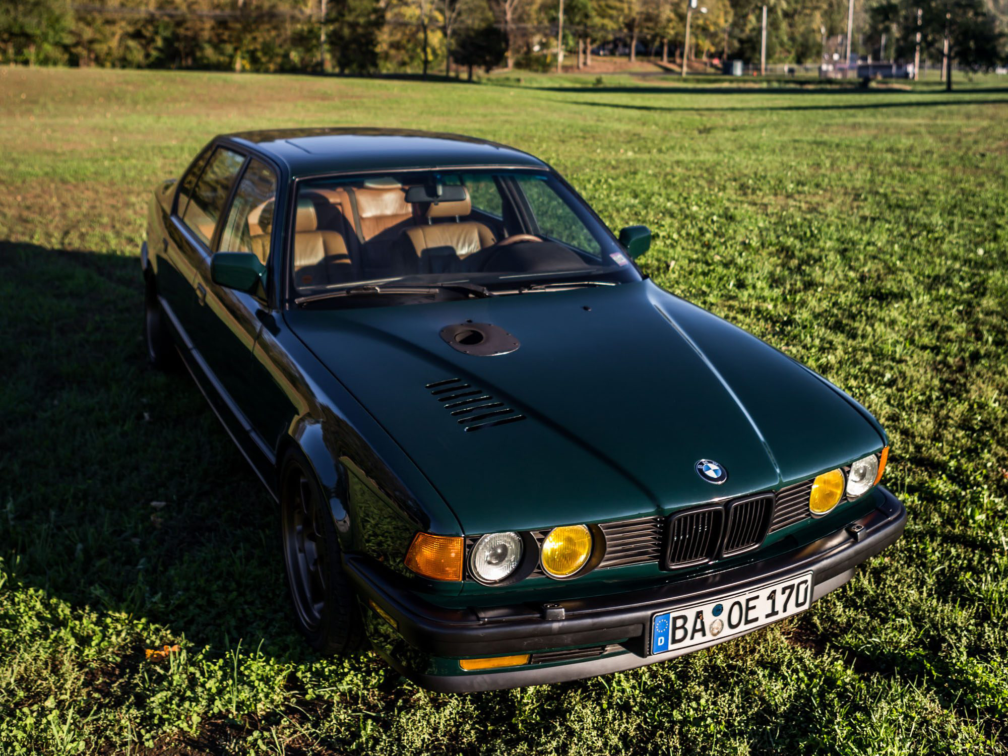 宝马735(改装) - 四帝国车市