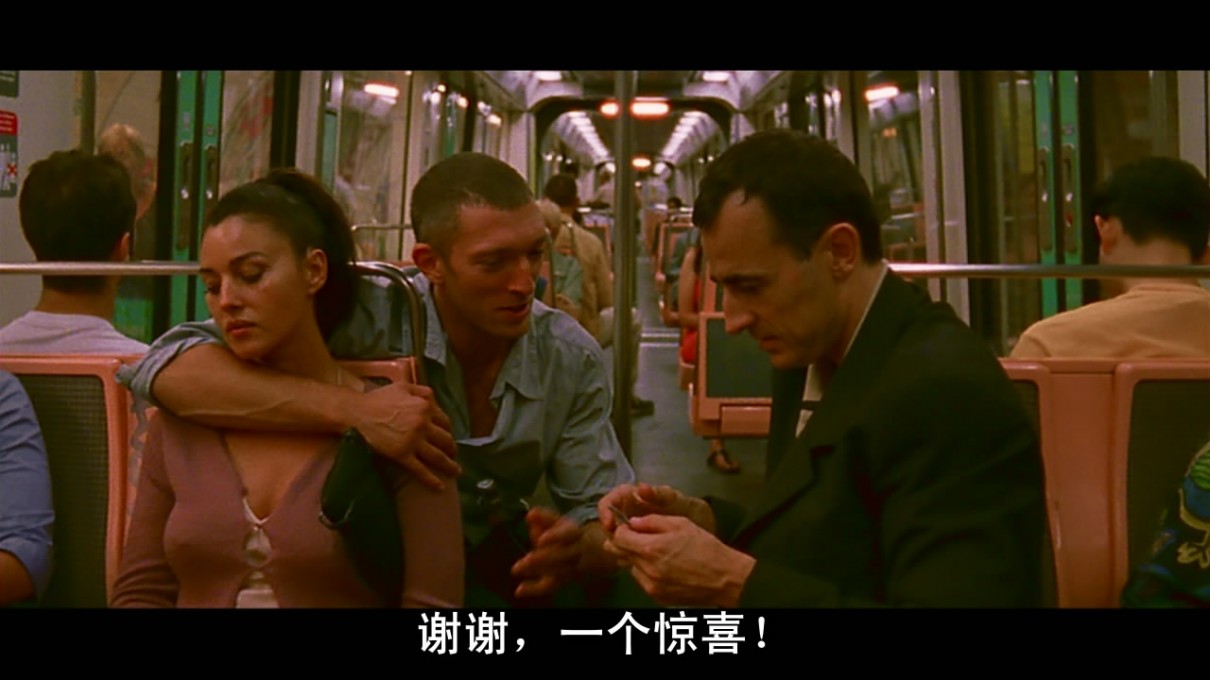 球花莫妮卡贝鲁奇三部电影推荐,都看过的是真影迷,点赞收藏