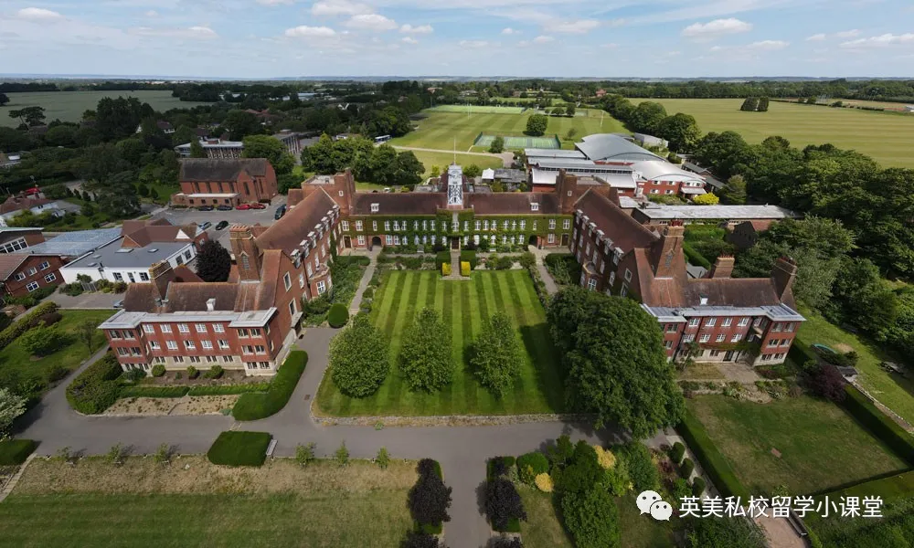 大作家查尔斯·狄更斯的心头爱！聚集5所英国顶尖私校！不能错过