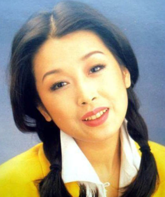 “我觉得自己状态不错，希望能帮助球队。”——张俊谈回归后的首秀