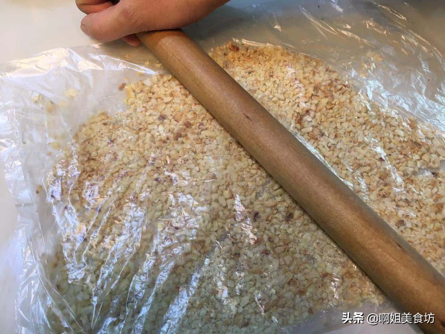 如何炒油茶面（简单一炒美味即成低脂营养又饱腹）
